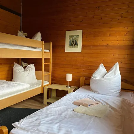 Mit Garten, Casa de Férias